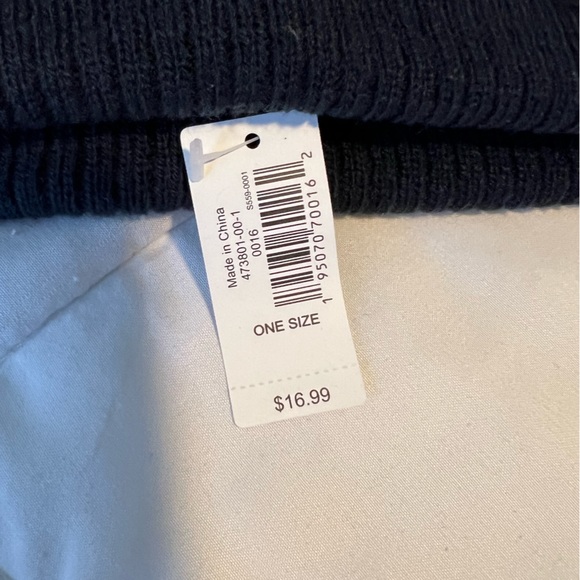 Gap Boys 2 Winter Hats and Gloves Navy Blue NEW NWT - Picture 2 of 6